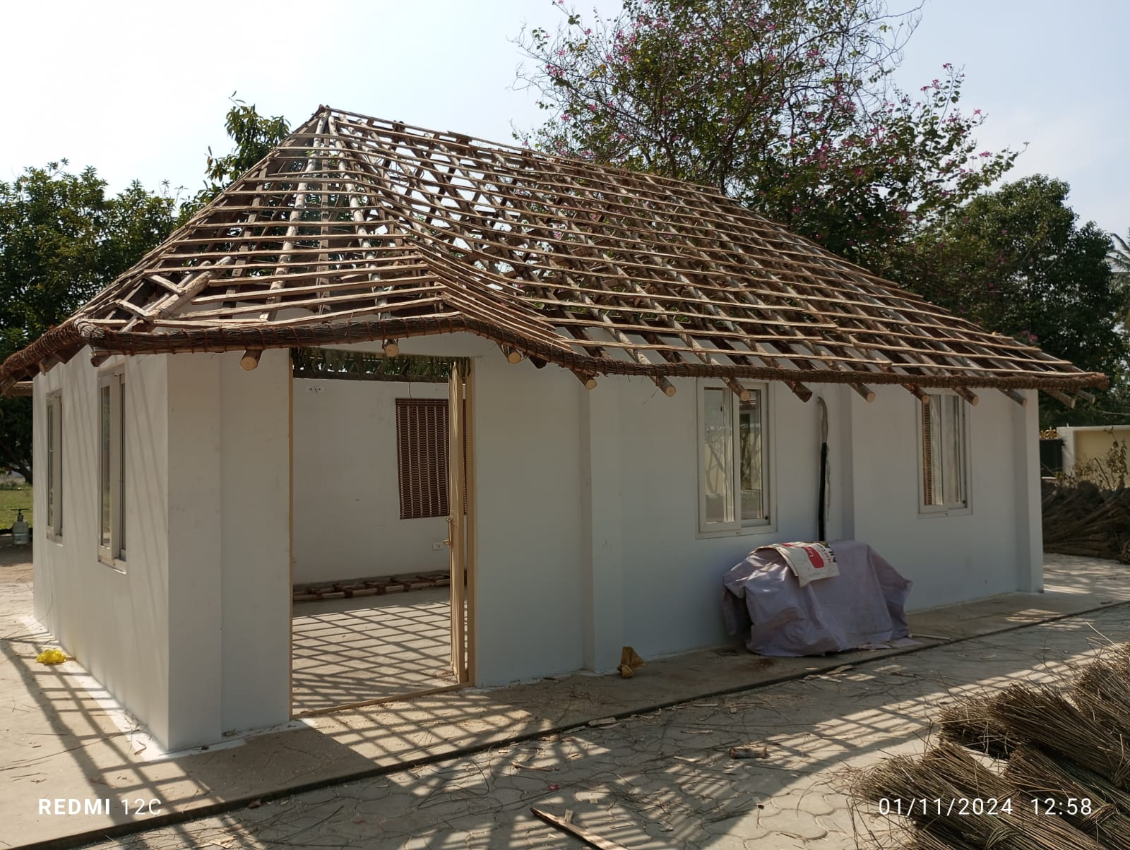 Resort and heritage iyarkaikooraikudil work