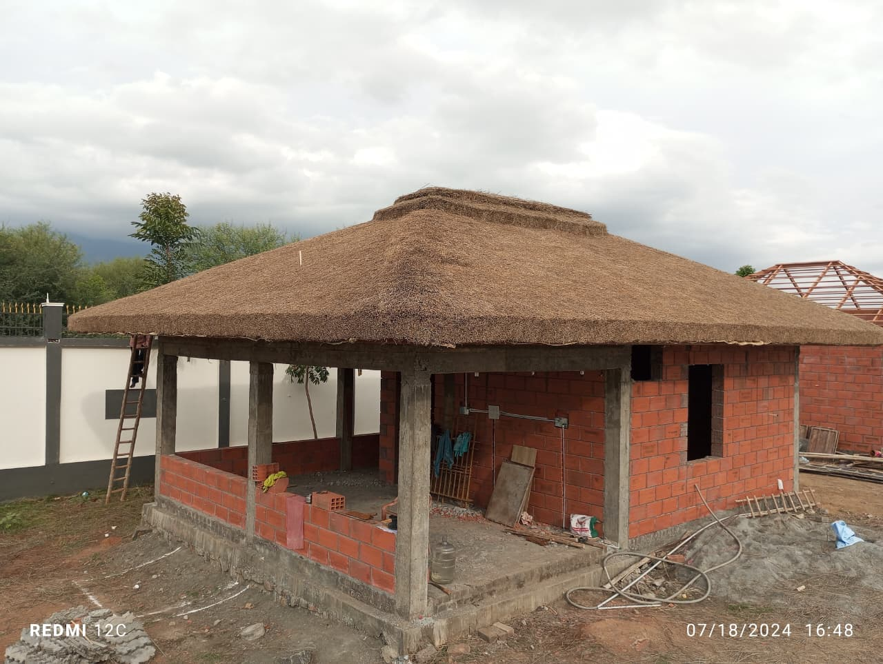 Resort and heritage iyarkaikooraikudil work